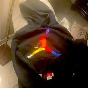 Boys Jordan hooded pullover sweatshirt